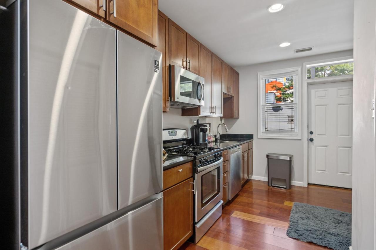 Perfect Location! Stylish Condo Steps Away From Nationals Stadium And Navy Yard In Dc'S Southwest Gem Washington Exterior foto